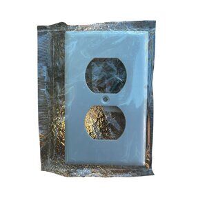 Cooper White Duplex Outlet Wall Plate Single Gang